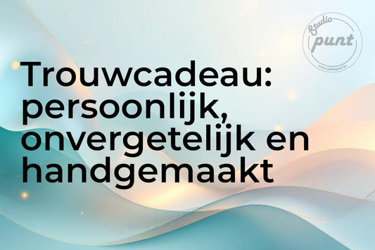 Gepersonaliseerd trouwcadeau in hout - familieboom en stadskaart - Studio Punt