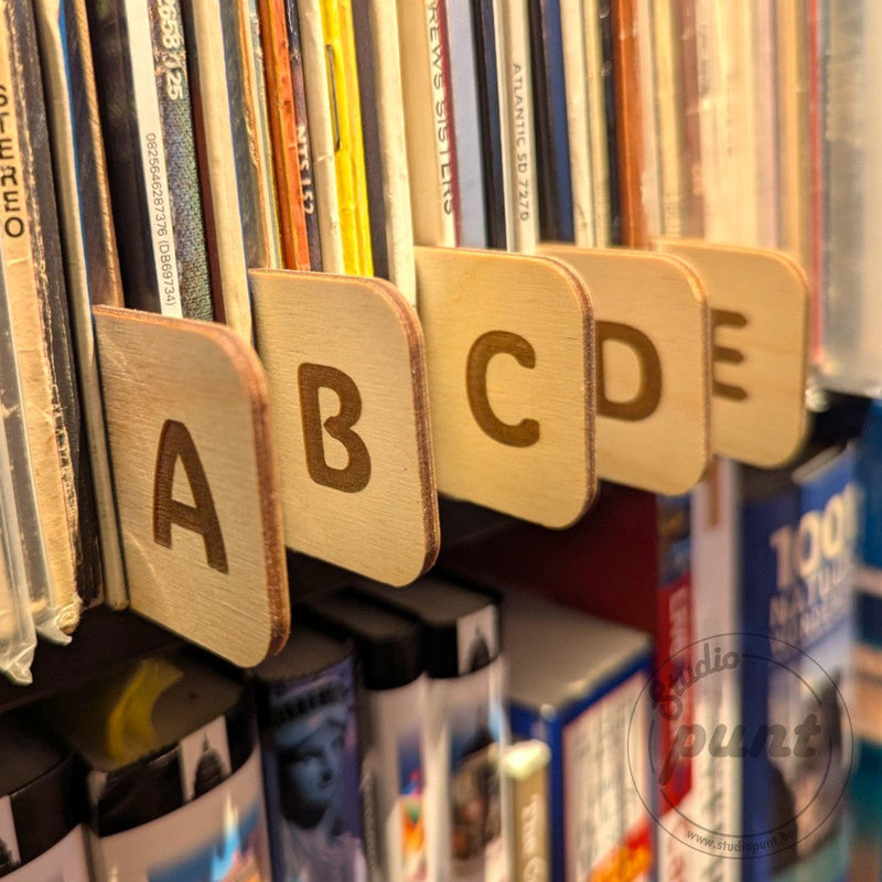 Houten vinyl dividers A-Z voor platencollectie - origineel vaderdagcadeau muziekliefhebber - Studio Punt