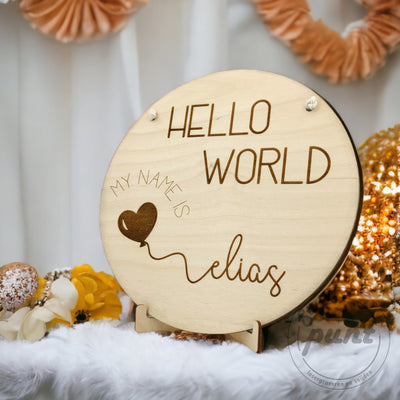 Hello World welkomsbord baby met geboortegegevens - blijvende herinnering kinderkamer - Studio Punt