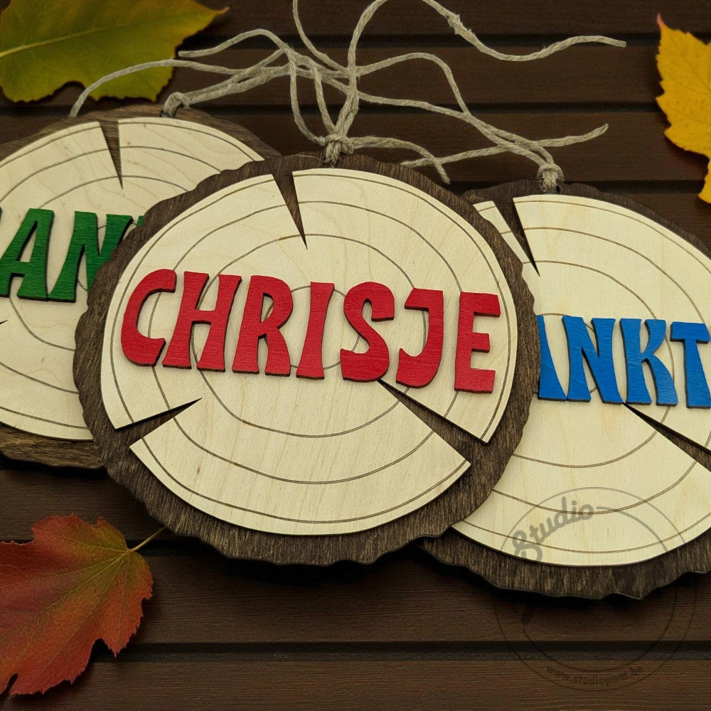 Naambord boomstronk personaliseerbaar